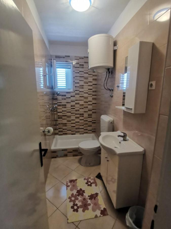 Apartmán Emily Biograd Na Moru Exteriér fotografie